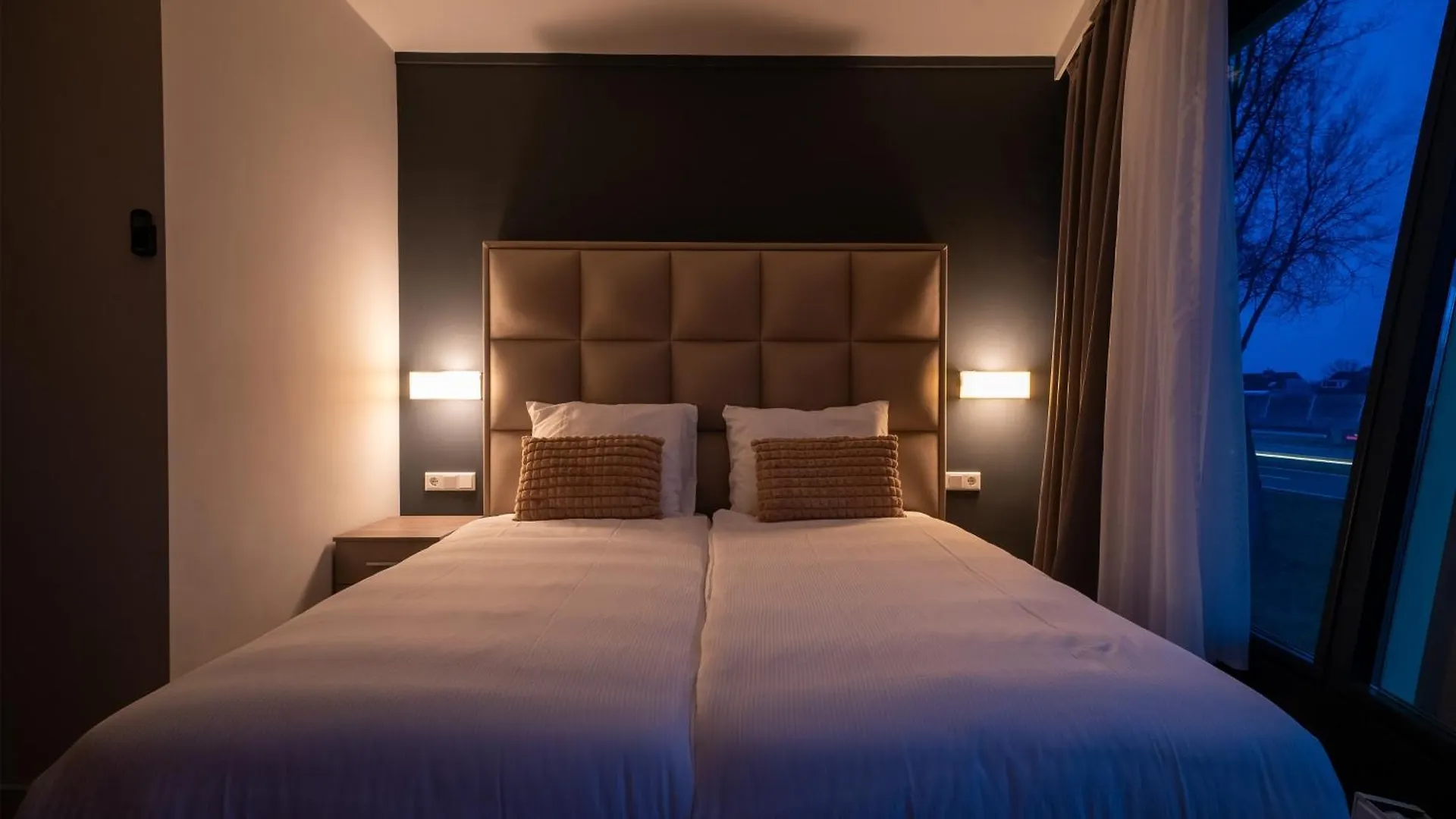 Ma Airport Hotel 호프트도프