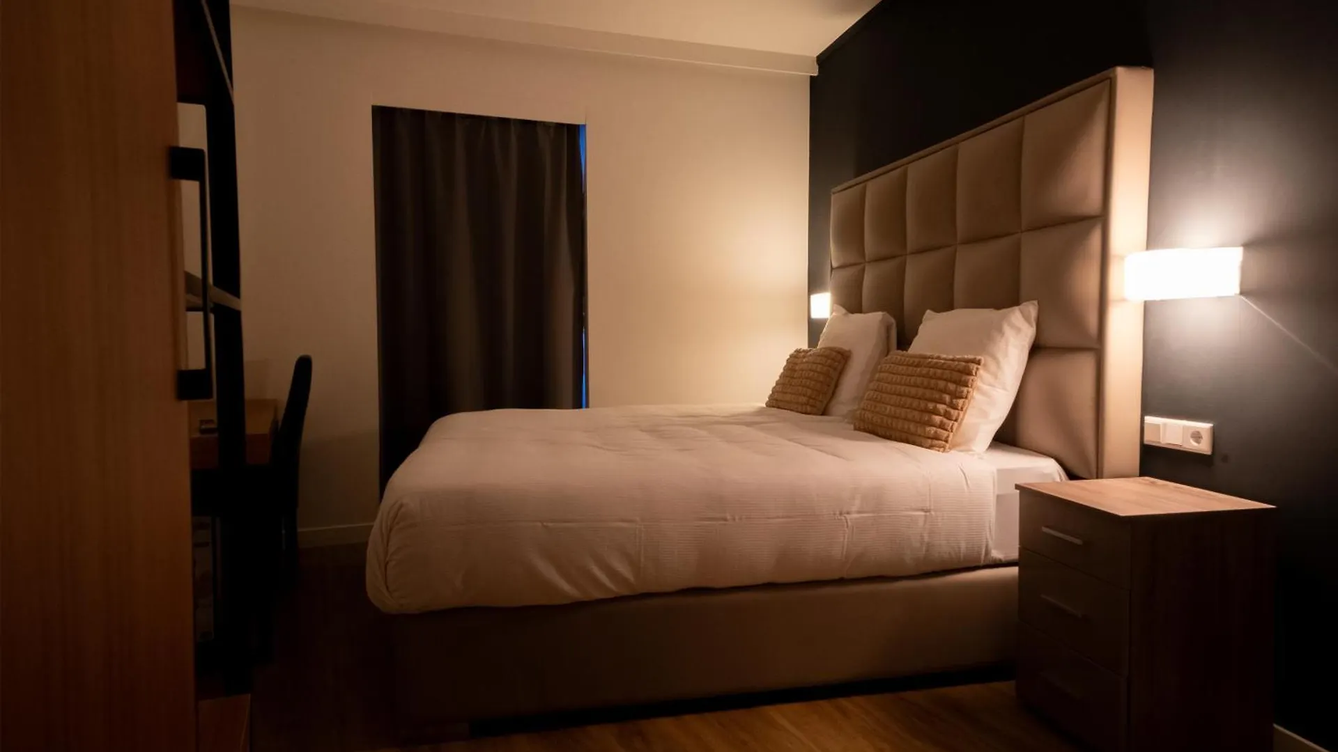 Ma Airport Hotel 호프트도프